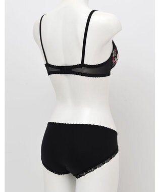 Wing WEB限定　ブラ＆ショーツセット　3/4カップブラ　ウイング／ワコール　CB3710 ブラック
