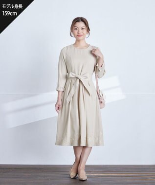 Tiaclasse L 【洗える】花柄刺繍フレアワンピース グレージュ