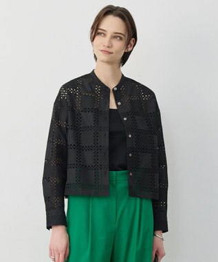 ICB L スクエアエンブロイダリー クロップドシャツ