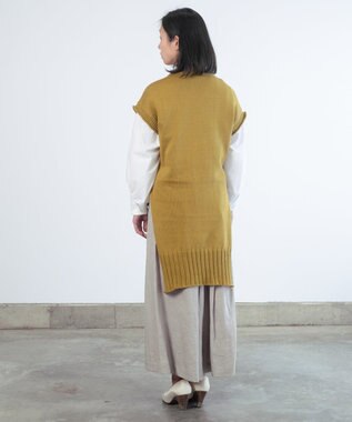 AND WOOL 〈上質な素材と手仕事から生まれた優しいニット〉オーガニックコットンロングベスト イエロー