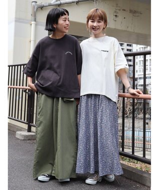 AMERICAN HOLIC ロゴカットプルオーバー／ＣＯＮＶＥＲＳＥ Ivory