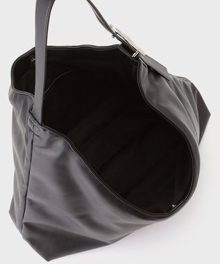 GRACE CONTINENTAL パテッドレザートート ブラック