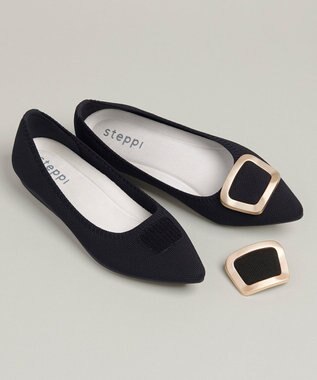steppi バックル付き ポインテッド パンプス ブラック