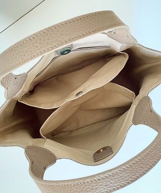 Hekhèr Le Style de Vie 【日本製/セレモニーにも】シュリンクレザー ハンドバッグ small グレージュ