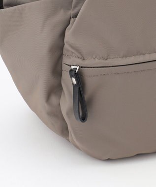 Y'SACCS 【MIPAN regen】ふんわりタックトート　Mサイズ グレージュ