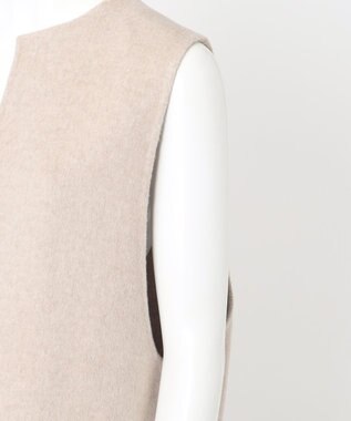 23区 【エステータ】ブラッシュドラムズウール ベスト トップベージュ系