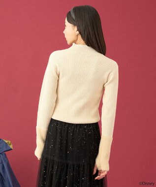 earth music&ecology Ｄｉｓｎｅｙ／フィガロ刺繍袖フェザーニット Ivory