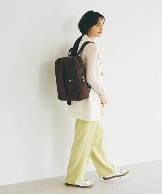 TOPKAPI 【Breath TOPKAPI】SORT ソート ネオプレン スクエア リュック / 軽量 / PC対応 チョコレート