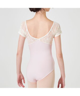 Chacott ◎【Nela ライン】ハーフスリーブレオタード ベビーピンク