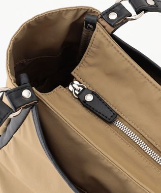 Y'SACCS 【ムック本掲載】タスランナイロントートバッグ midium ベージュ【WEB限定カラー】