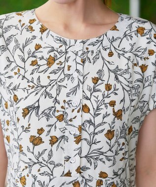 Tiaclasse L 【洗える】リーフフラワー柄ワンピース オフホワイト