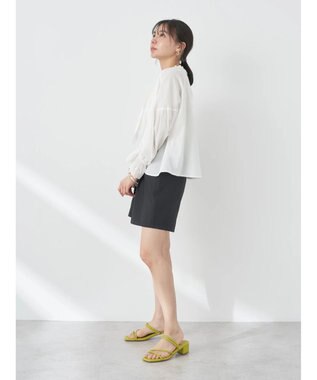 earth music&ecology ギャザーショートブラウス Off White