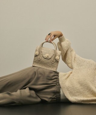 GRACE CONTINENTAL Mini Maestra. エクリュ