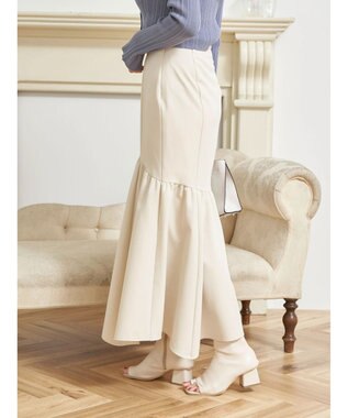 earth music&ecology ギャザー切替マーメイドスカート Ivory