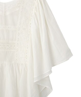 earth music&ecology 【WEB・一部店舗限定】【綿100％】レース＆ピンタックポンチョ Off White