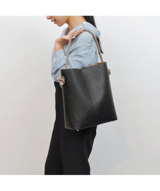 UNBILLION cachecache 丸ハンドルスクエアバケツワンショルダー ブラック