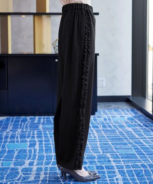 Tiaclasse L 【ブラウス×パンツ2点ット】フリルデザインセットアップ オフホワイト