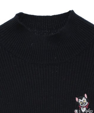 earth music&ecology Ｄｉｓｎｅｙ／フィガロ刺繍袖フェザーニット Black