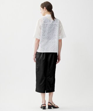 ICB L メタリックナイロンサテン コクーンスカート ブラック系