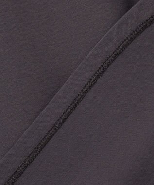 UNFILO 【一部店舗限定カラー】BEAUTY FORM-T フレアTシャツ チャコール