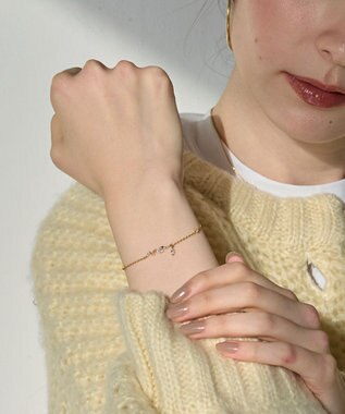 Phoebe シャイニーティアリーフブレスレット ゴールド