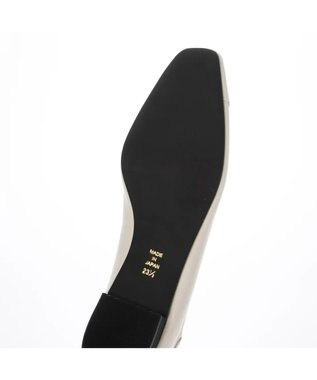 MODE ET JACOMO <carino>スクエアトゥバレエシューズ アイボリー