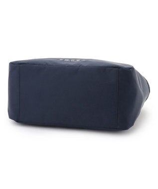 TOCCA 【WEB＆一部店舗限定・環境にやさしい素材】【A4サイズ対応】TRAVERSA MOTHERS TOTE マザーズバッグ ネイビー系