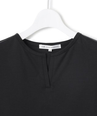 23区 L 【汗じみ防止/洗える】スムースデザイン バックフレア カットソー ブラック系