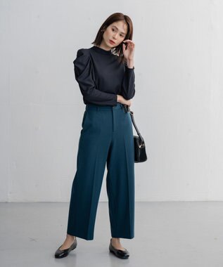 ANY タックボリュームブラウス ネイビー