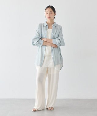 earth music&ecology カップ付ショート丈キャミソール Off White