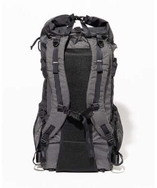 JOSEPH ABBOUD MOUNTAIN 【軽量/ECO撥水/サスティナブル素材/サコッシュが取り外せる】リサイクルリップストップ バックパック 33L ブラック系