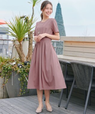 Tiaclasse L 【2TYPEスリーブ/半袖・ノースリーブ・洗える】タックフレアワンピース 半袖：ピンク