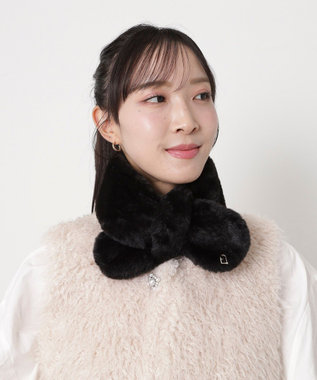 MOONBAT FURLA（フルラ）プチリボンマフラー  アーチロゴ フェイクファー