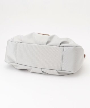 LA BAGAGERIE ポリエステルキャンバス　タックショルダー アイボリー