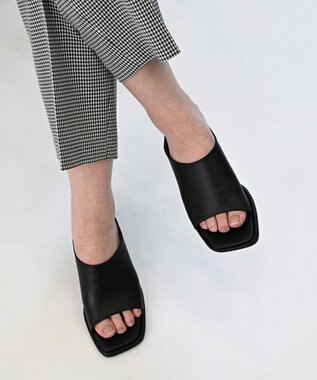 APOM 【TIAD.】オブリークスクエアカバーミュール