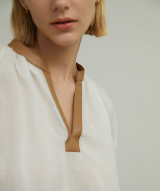 BEIGE， PAULINE / レザーコンビブラウス White x Camel