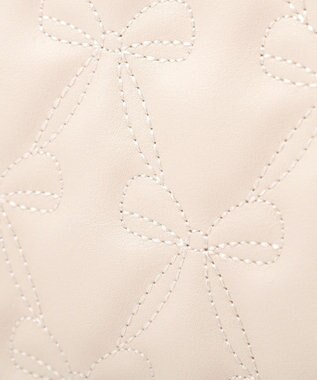 Maison de FLEUR スカーフ付きリボンキルティング2Wayスクエアトート Ivory