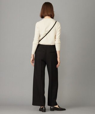 ICB 【洗える】エクストラファインメリノ クルーネックプルオーバー オフホワイト系