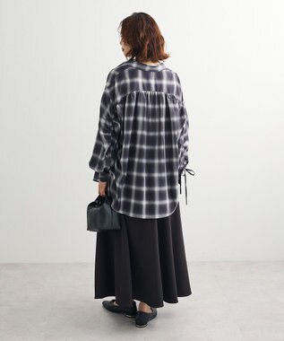 Green Parks ・ＥＬＥＮＣＡＲＥ　ＤＵＥ　チェックギャザーシャツ Black