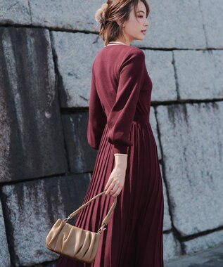 Tiaclasse 【安田美沙子さん着用・2WAY】ギャザーワンハンドルバッグ ベージュ