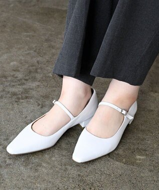 APOM メリージェーン30 ホワイト