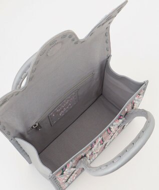 GRACE CONTINENTAL Wave EMB Maestra グレー