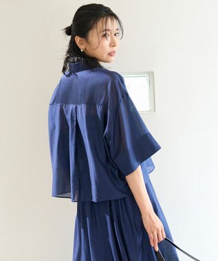 UNFILO ライトシアー クロップドシャツ ダークブルー