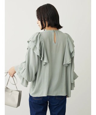 Green Parks ・Ｐｅｔｉｔ　Ｆｌｅｕｒ　ラッフルショルダーブラウス Green