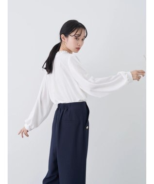 earth music&ecology ２ＷＡＹスタンドフリルブラウス Off White