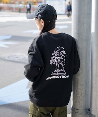 WEGO 【ユニセックス着用ITEM】THEBOYエルボーパッチクルーネックPO ブラック