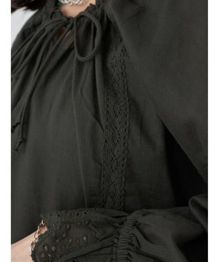 earth music&ecology ギャザーショートブラウス Black