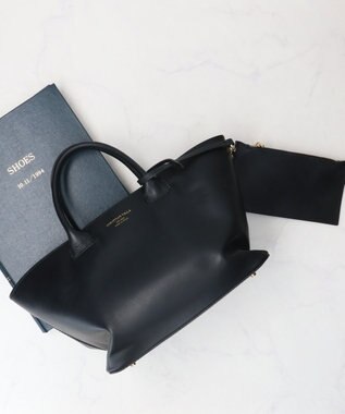 INTER-CHAUSSURES 【Christian Villa】ミディアムサイズベーシックハンドバッグ ブラック