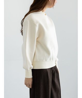 Te chichi ワンポイント刺繍裏起毛プルオーバー オフホワイト
