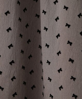 Green Parks ■ＥＳＣＡＲ　リボンｐｔフリルネックワンピース Gray Beige